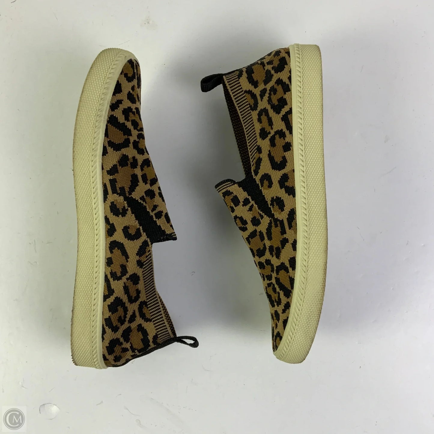 Shoes Flats By Earth In Animal Print, Size: 8.5