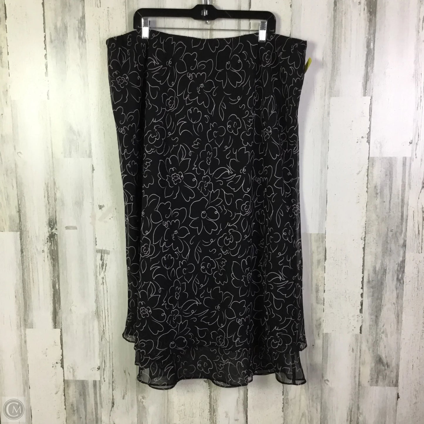 Skirt Maxi By Cato In Black & Pink, Size: 22