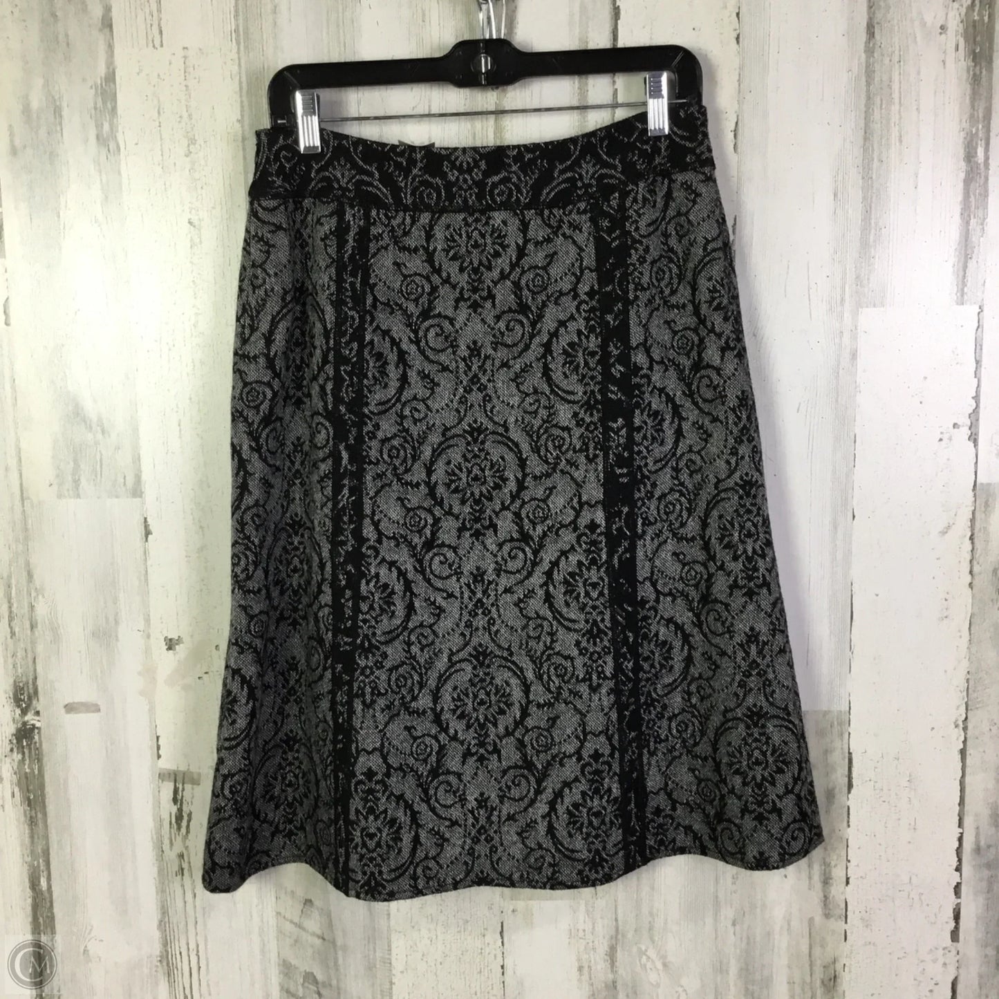 Skirt Midi By Tribal In Black & White, Size: 8