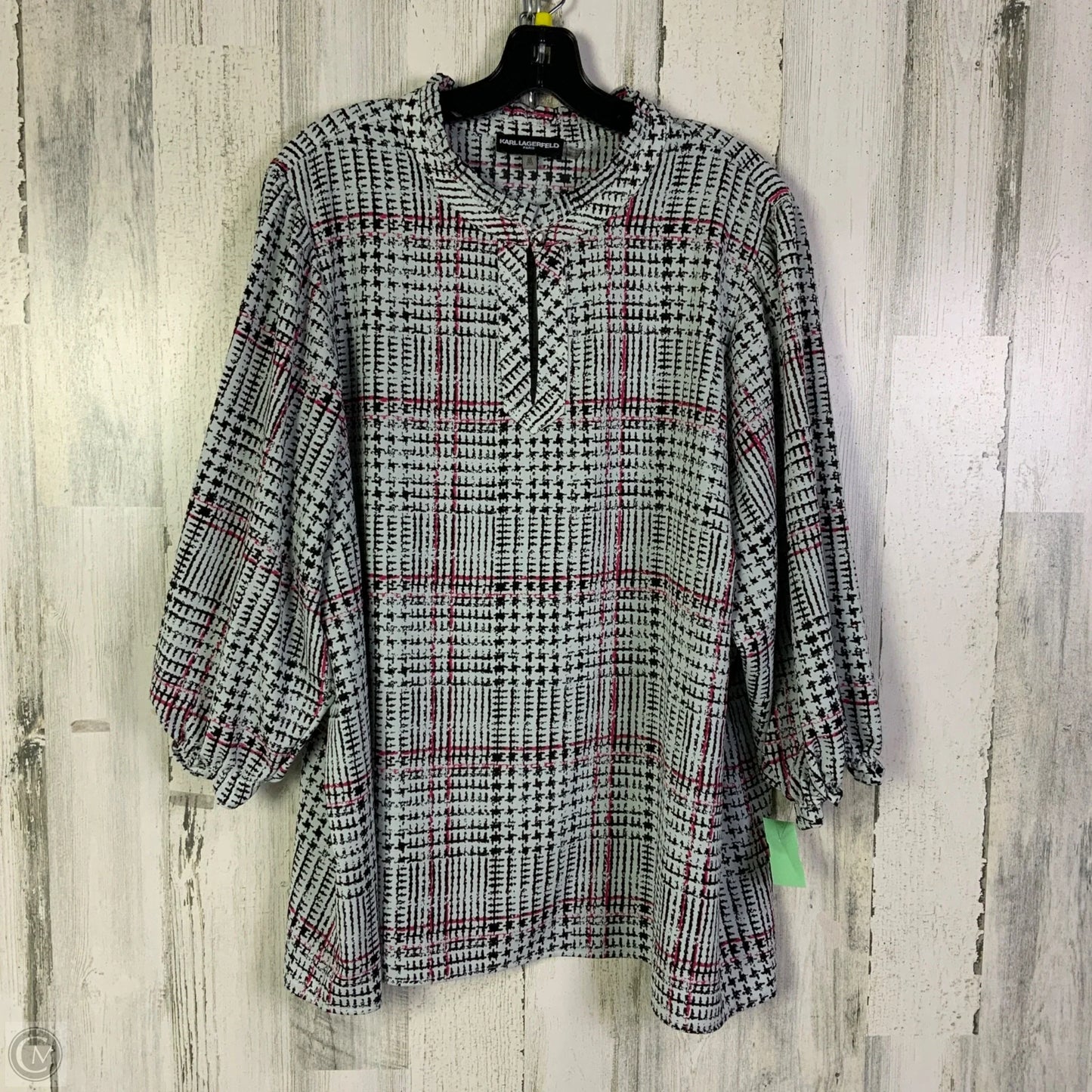 Top Short Sleeve Designer By Karl Lagerfeld In Black & Grey, Size: 2x