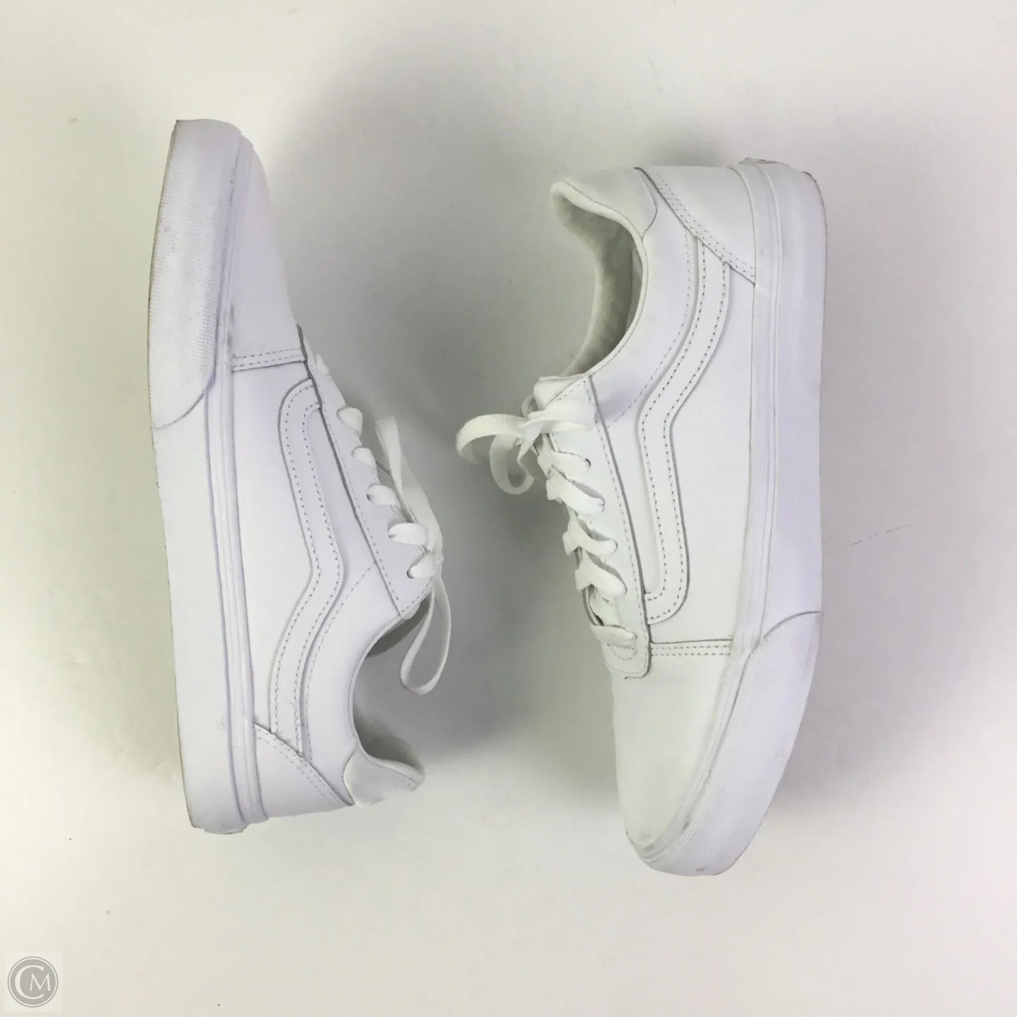 Shoes Sneakers By Vans In White, Size: 9.5