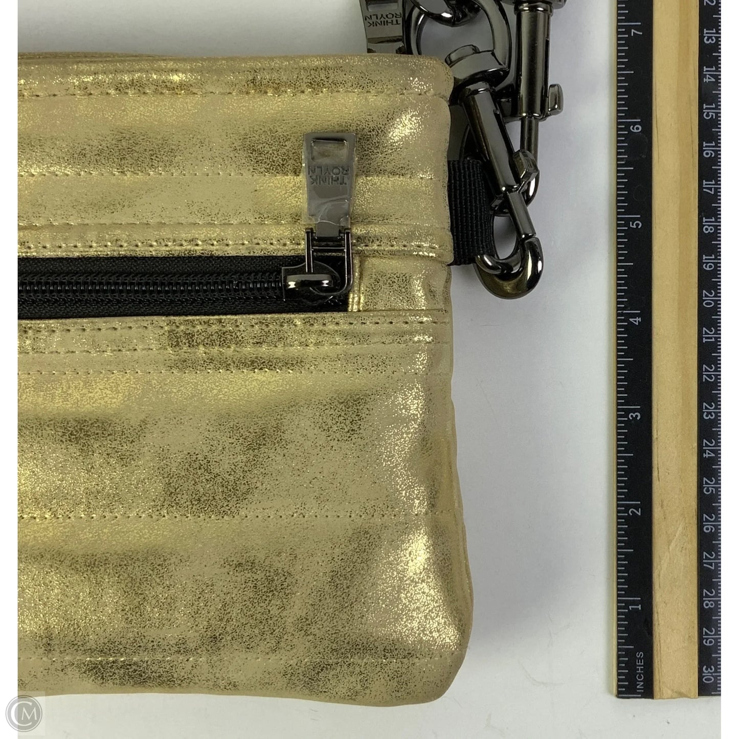 Crossbody By Think Royln, Size: Small