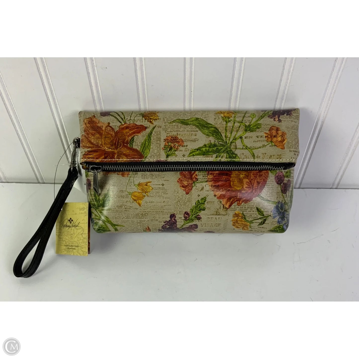 Wristlet Designer By Patricia Nash, Size: Medium