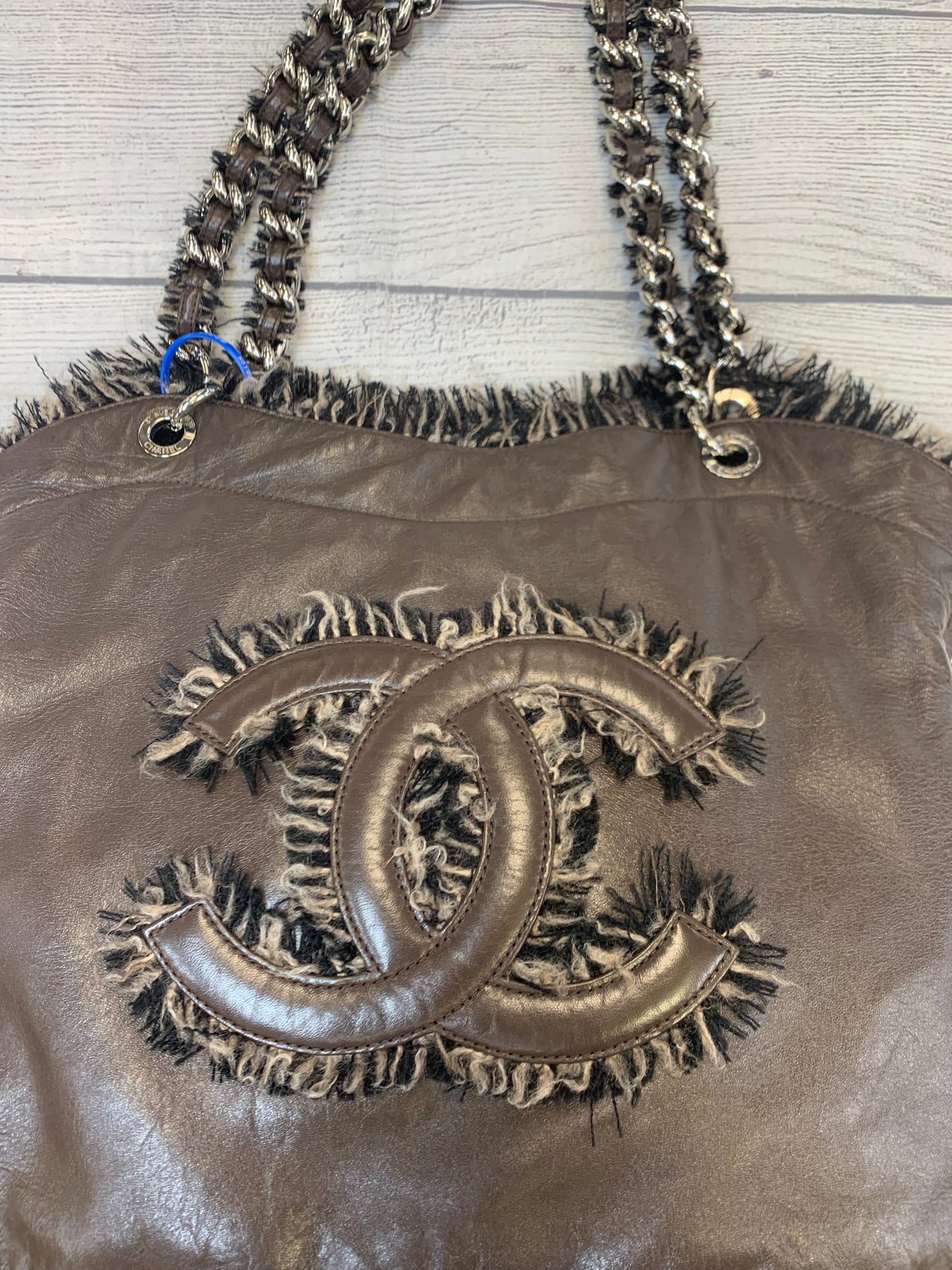 Handbag Designer By Chanel  Size: Large