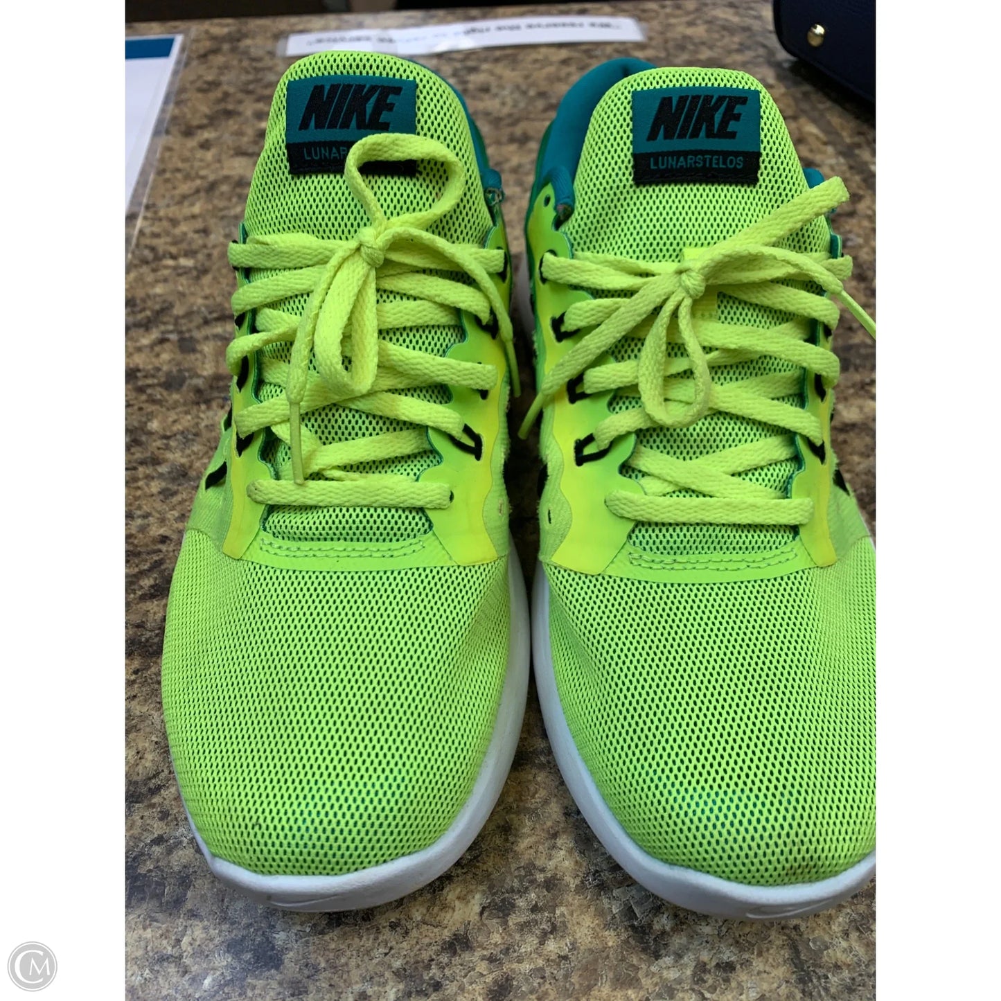 Shoes Athletic By Nike In Green & Yellow, Size: 8.5