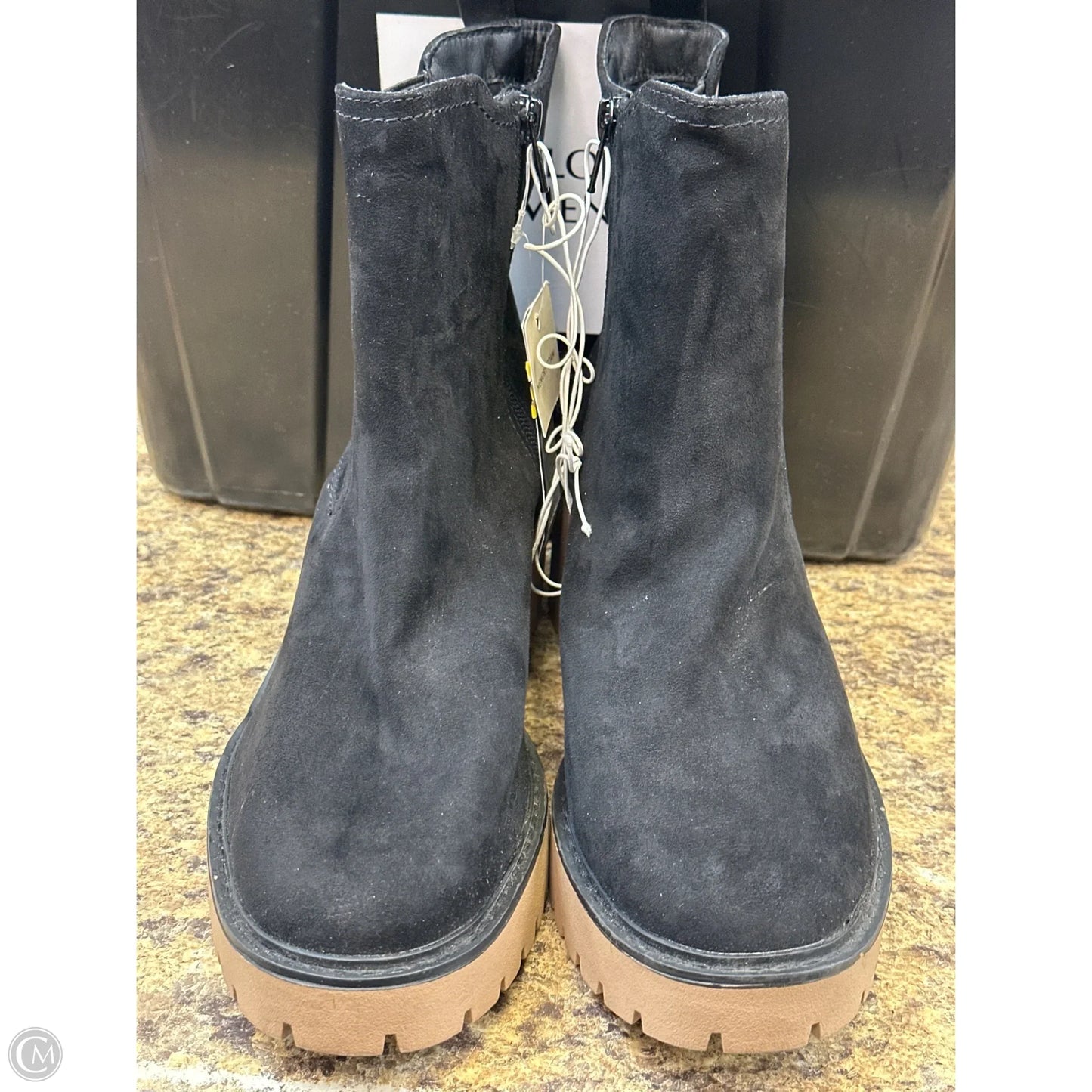 Boots Ankle Heels By Universal Thread In Black, Size: 8.5