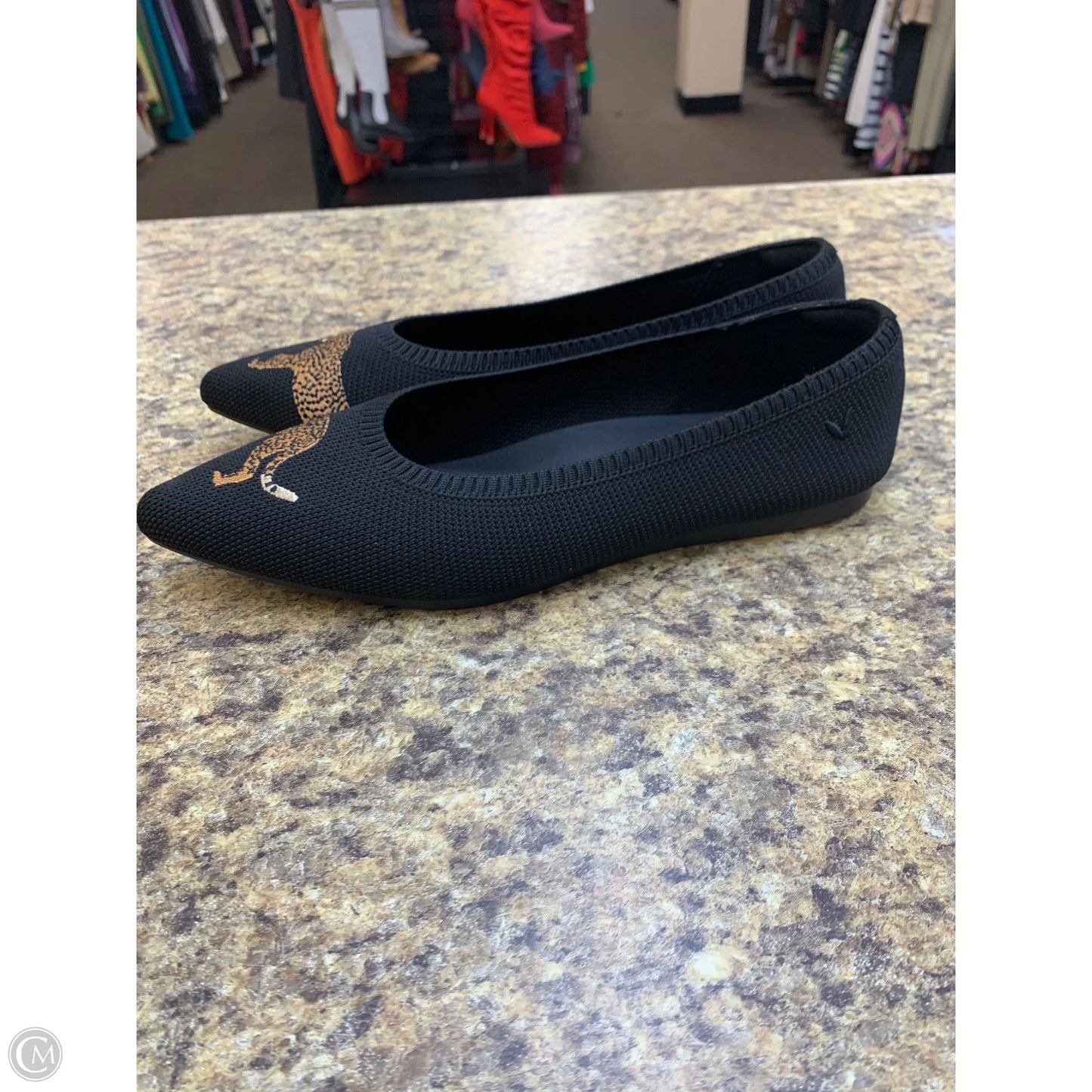Shoes Flats By Vivaia In Black, Size: 9.5