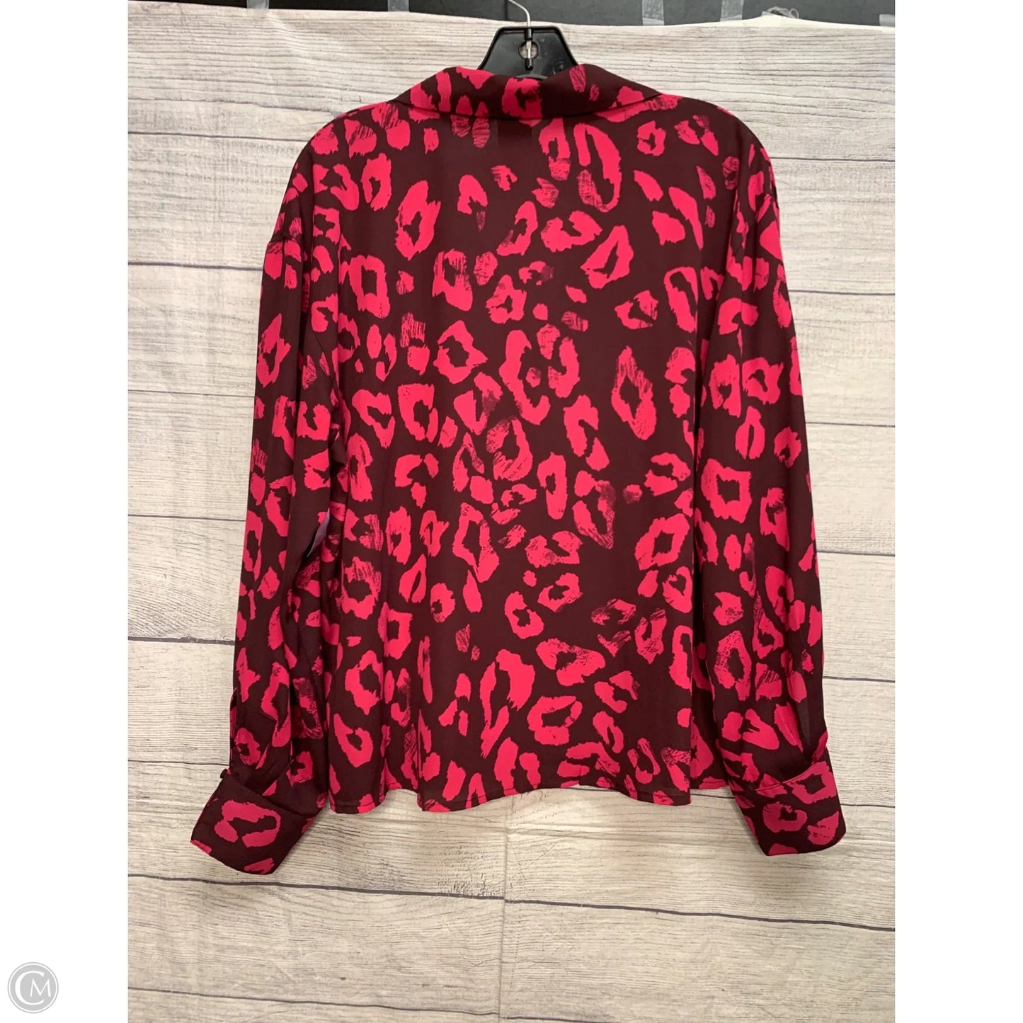 Top Long Sleeve Basic By Worthington In Animal Print, Size: L