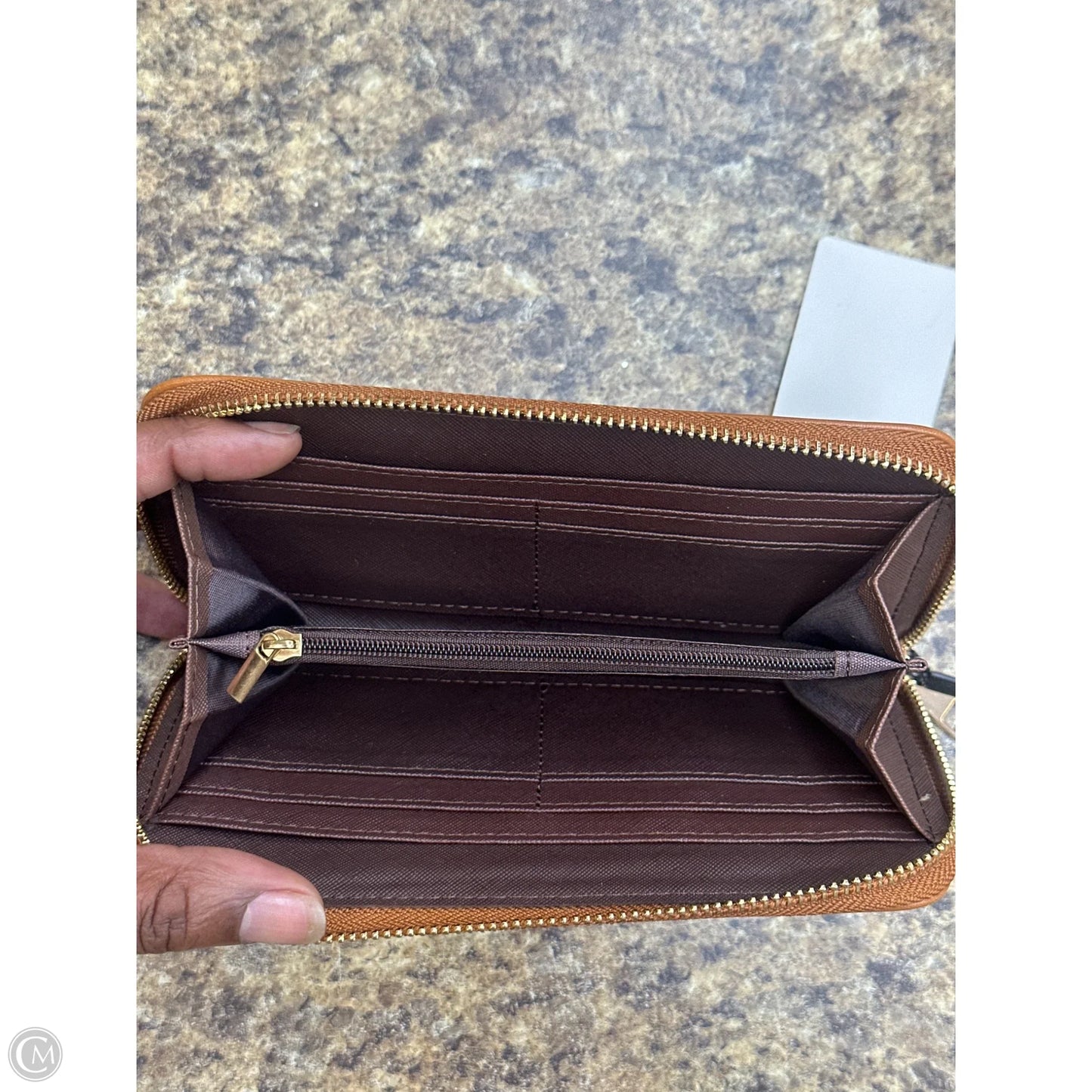 Wallet By Clothes Mentor, Size: Medium