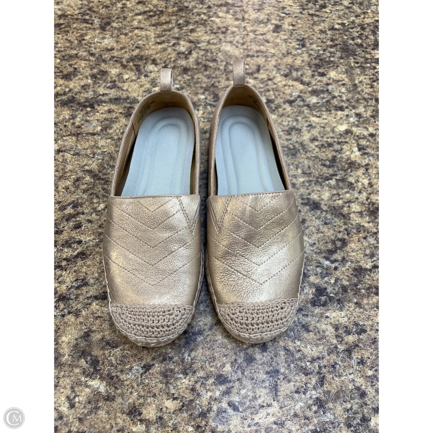 Shoes Flats By Crown Vintage In Gold, Size: 6