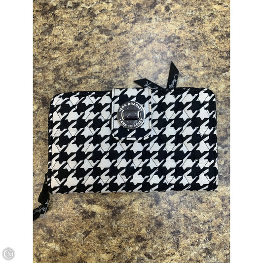 Wallet By Vera Bradley, Size: Medium
