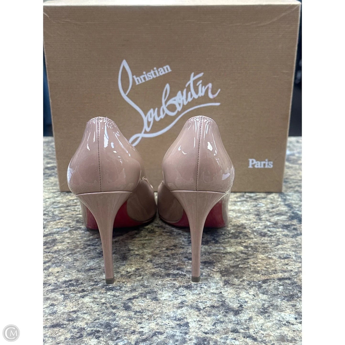 Shoes Luxury Designer By Christian Louboutin In Beige, Size: 9