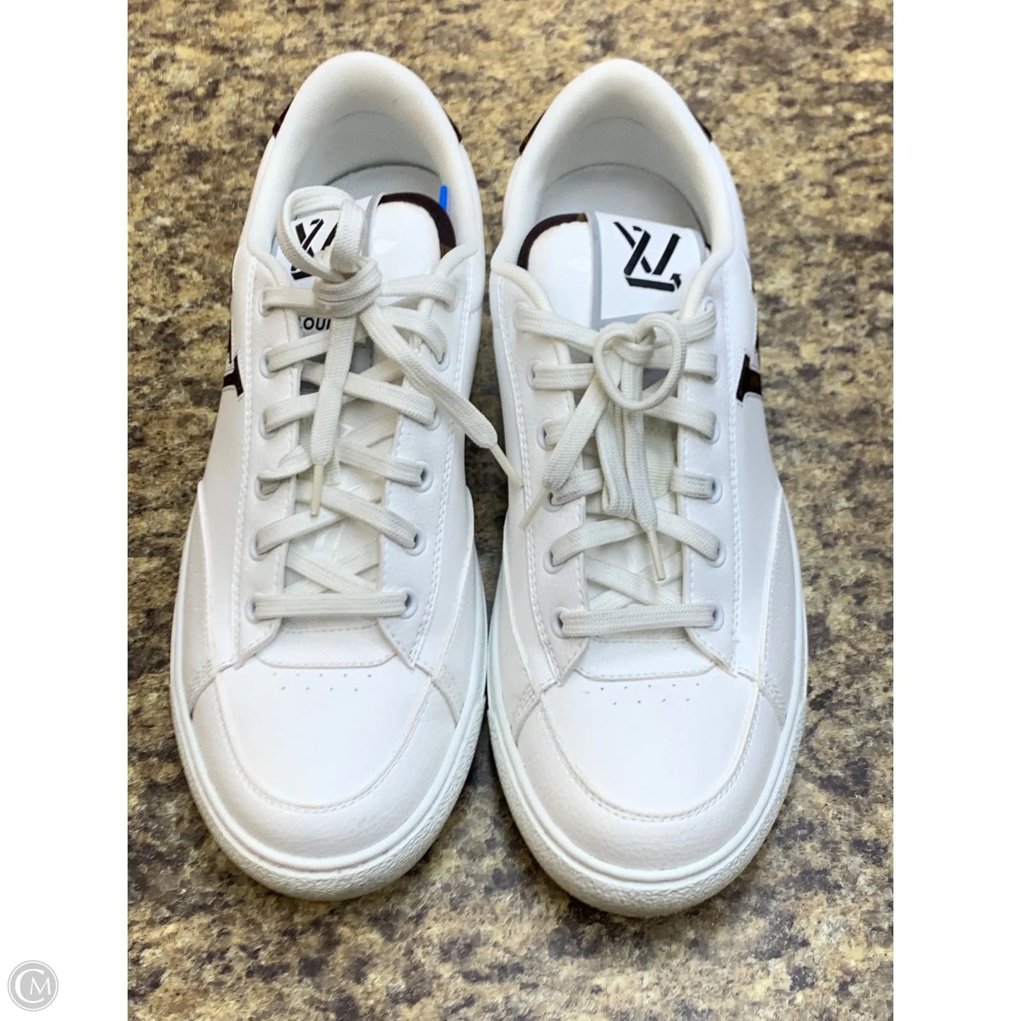 Shoes Luxury Designer By Louis Vuitton In Brown & White, Size: 9.5