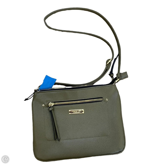 Crossbody By London Fog, Size: Medium