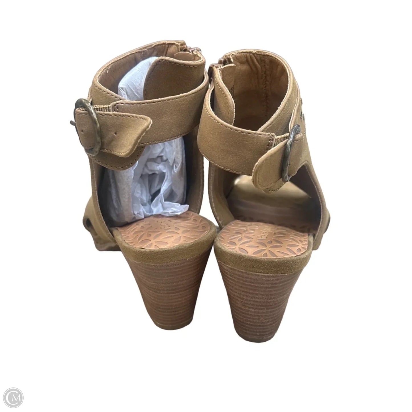 Shoes Heels Block By Bare Traps In Tan, Size: 7.5