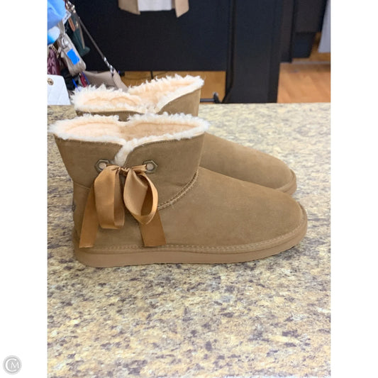 Boots Ankle Flats By Bearpaw In Brown, Size: 11