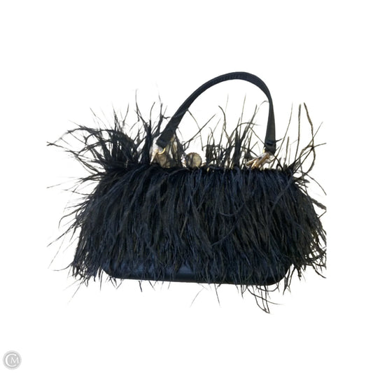 Clutch By Cmf, Size: Small