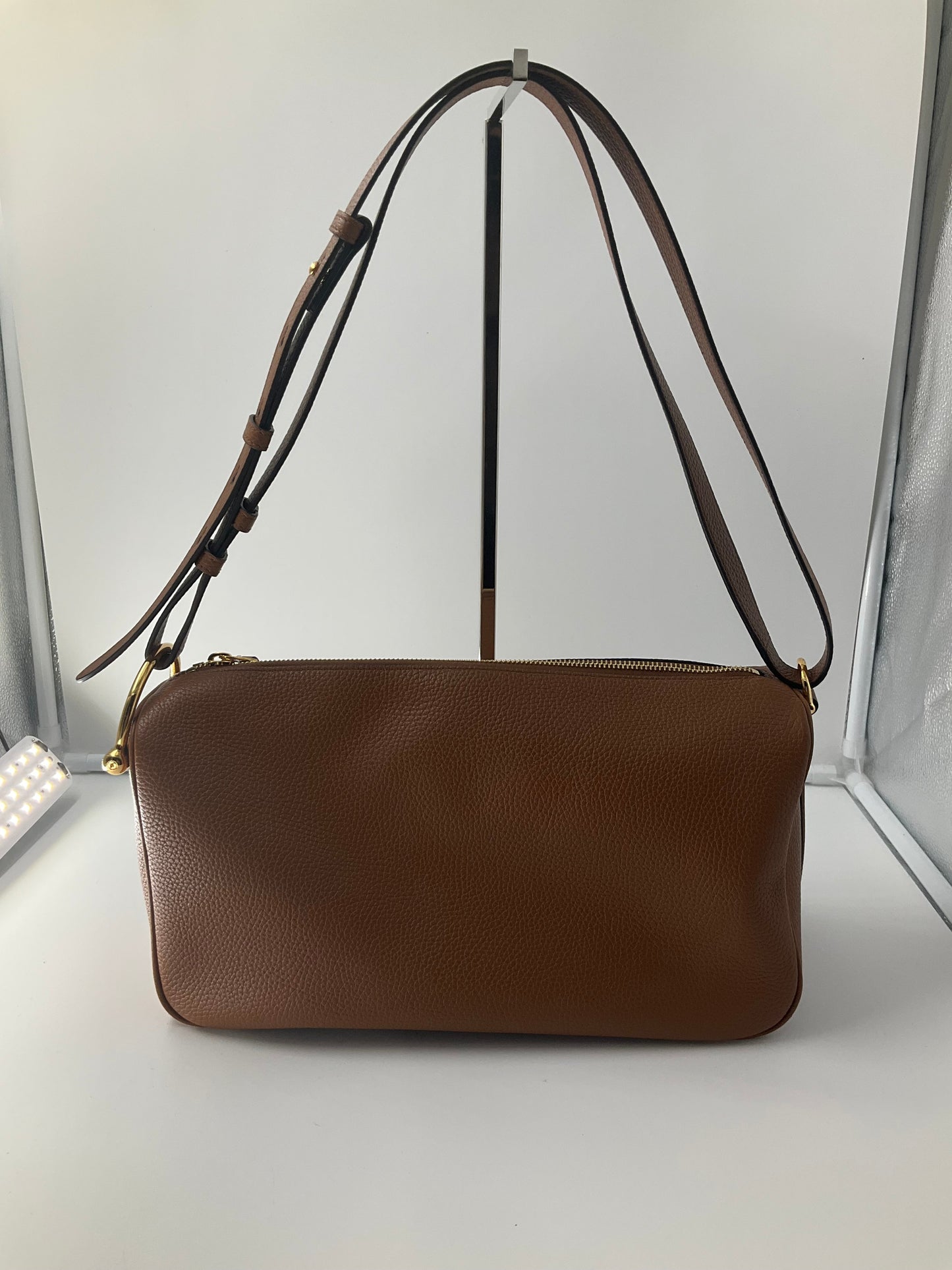 Gucci Half Horsebit Shoulder Bag In Brown Leather, Size: Medium
