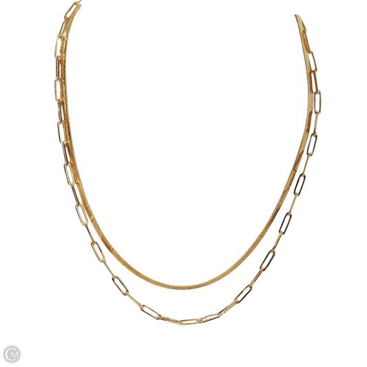 Necklace Layered By Clothes Mentor