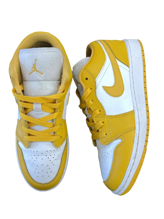 Yellow Shoes Athletic Jordan, Size 8.5