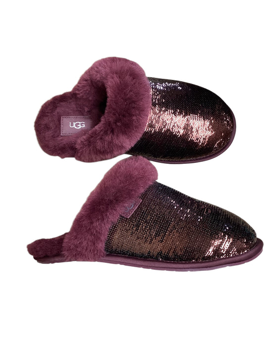 Slippers By Ugg In Maroon