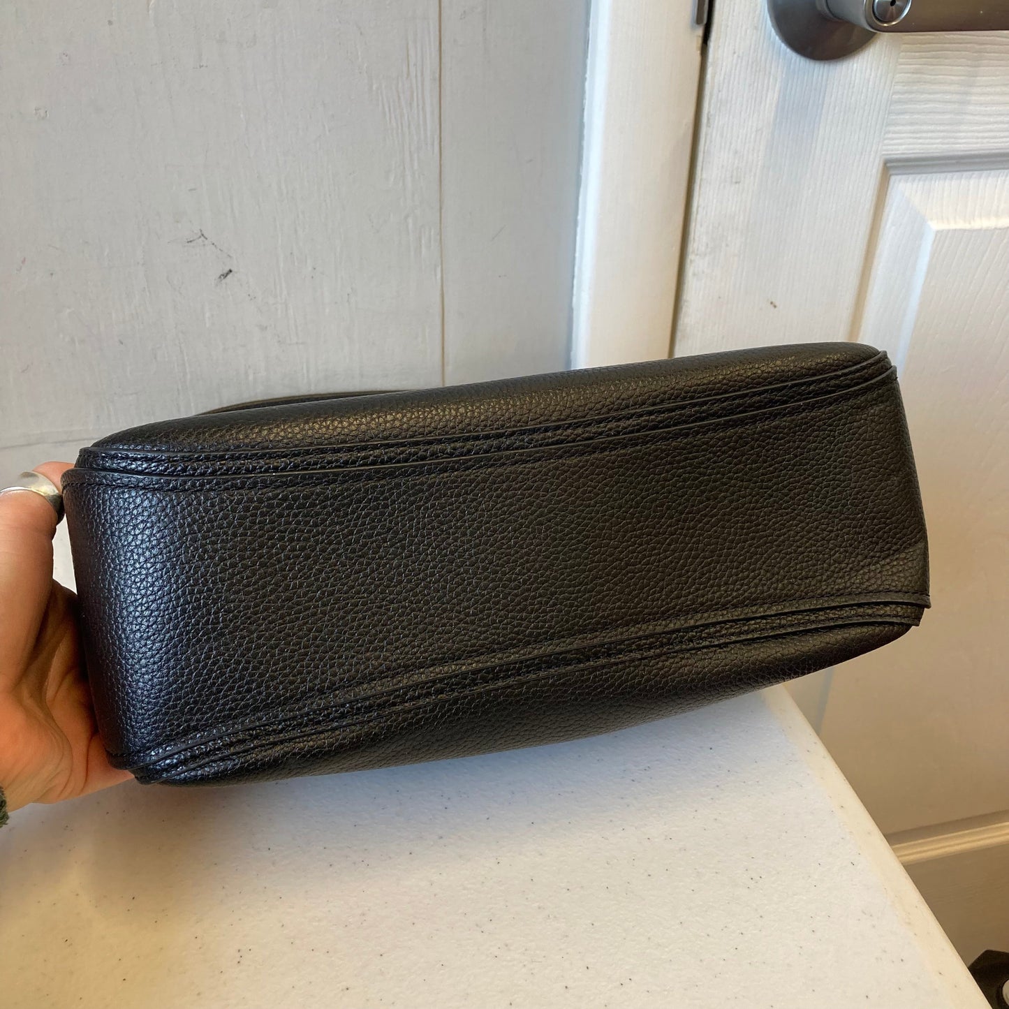 Handbag Designer By Kate Spade In Black, Size:Medium