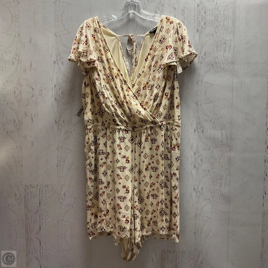 Romper By Torrid In Floral Print, Size: Xl