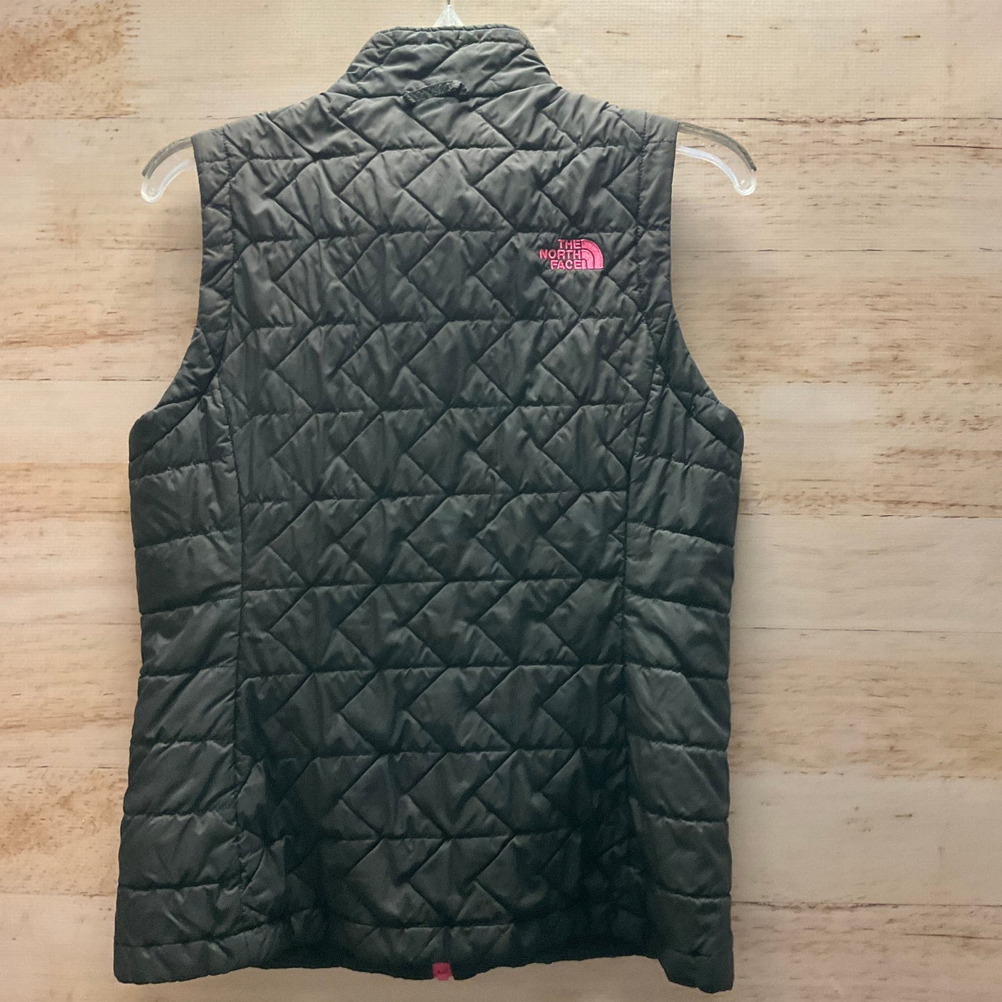 Vest Puffer & Quilted By The North Face In Black, Size: M