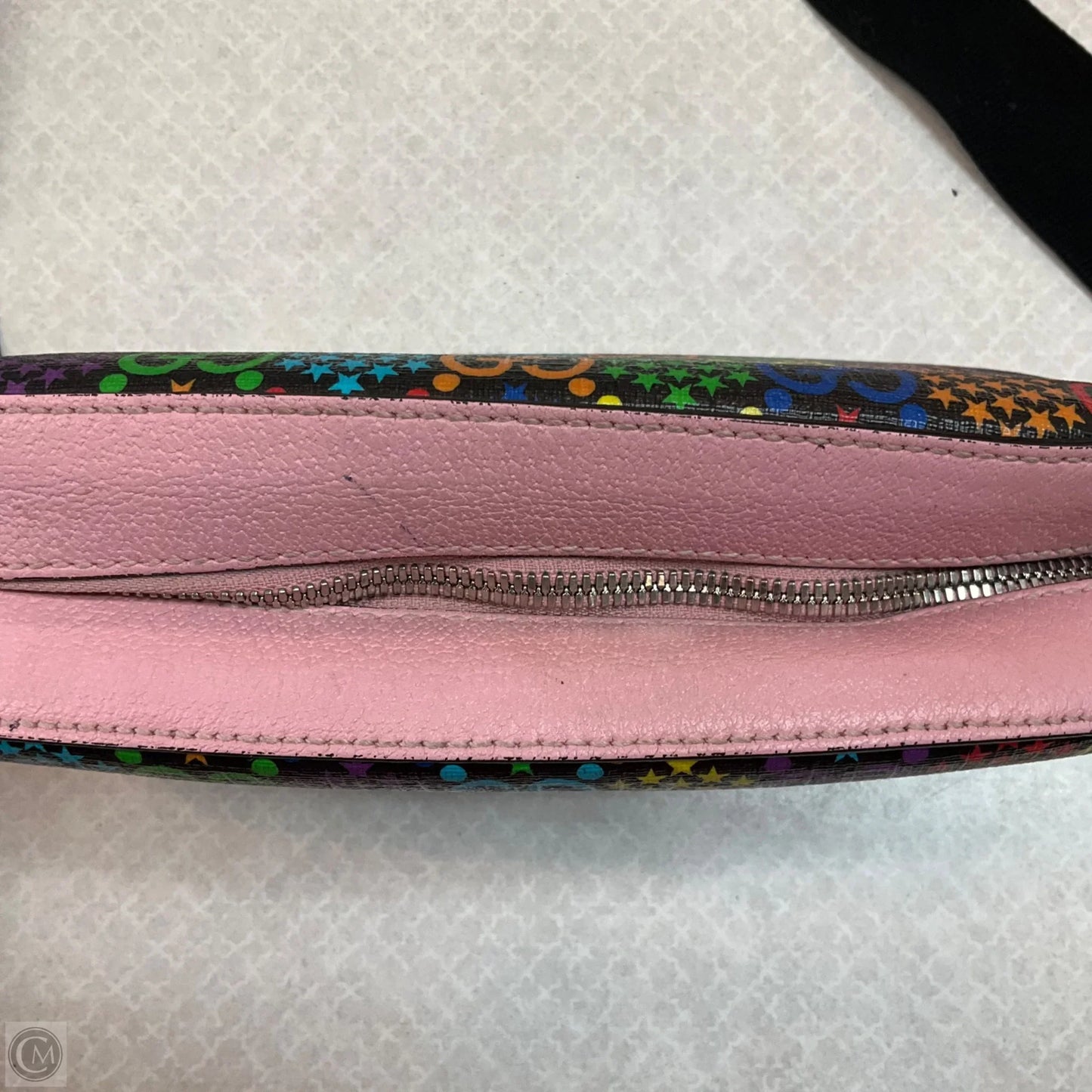 Crossbody Luxury Designer By Gucci, Size: Small