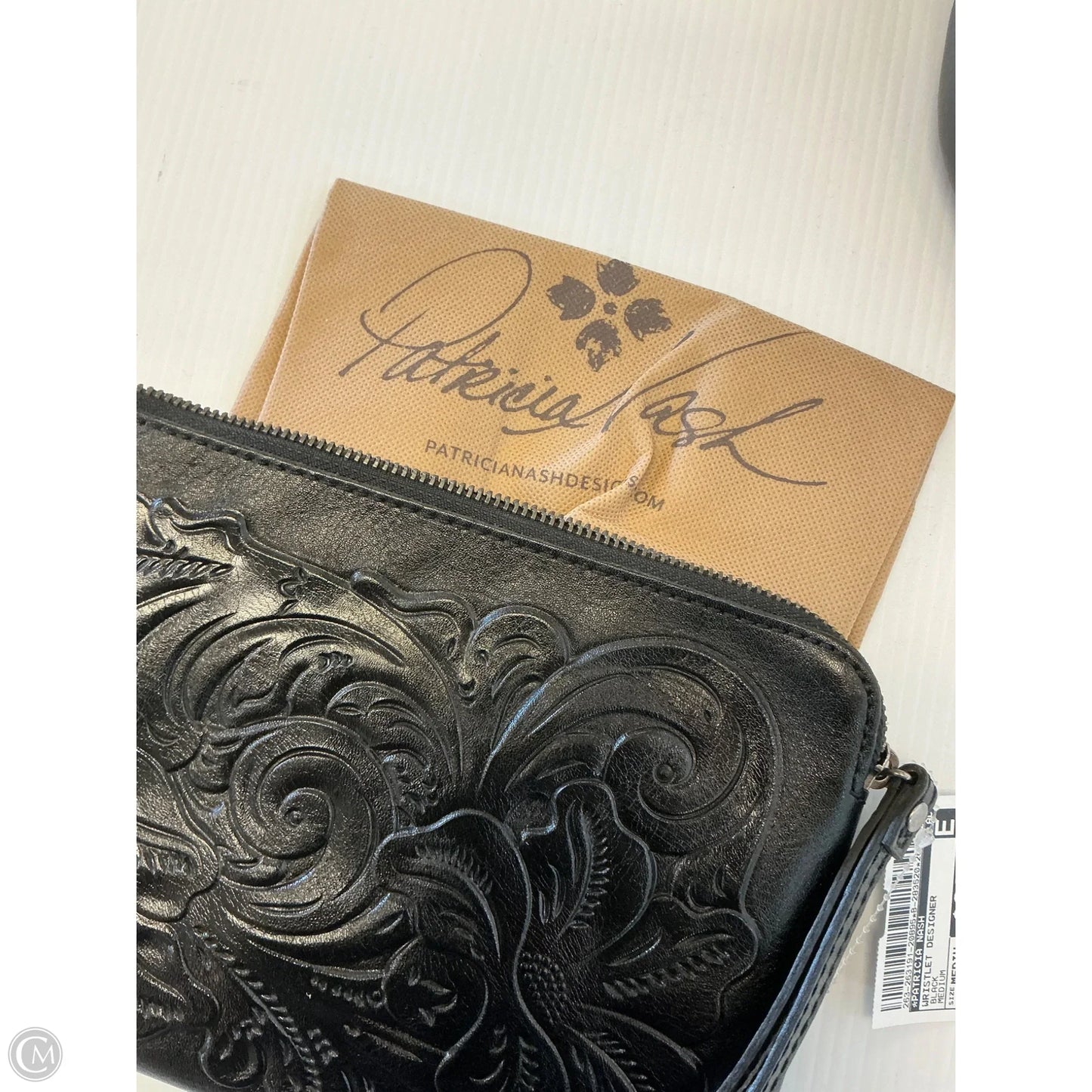 Wristlet Designer By Patricia Nash, Size: Medium
