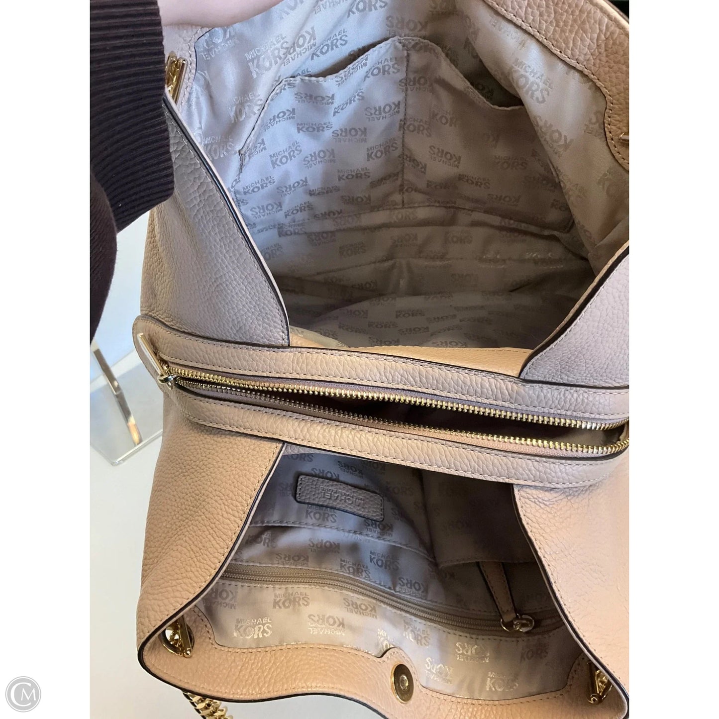 Handbag Designer By Michael Kors, Size: Medium