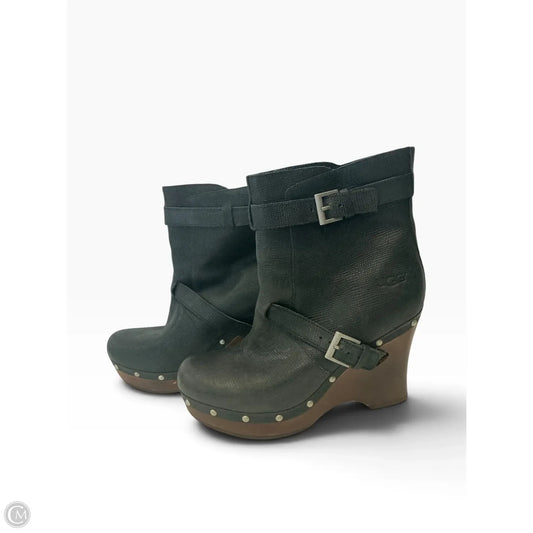Boots Mid-calf Flats By Ugg In Black, Size: 10