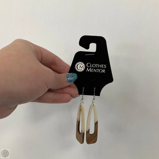 Earrings Dangle/drop By Clothes Mentor