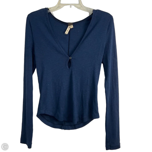 Top Long Sleeve By We The Free In Blue, Size: M