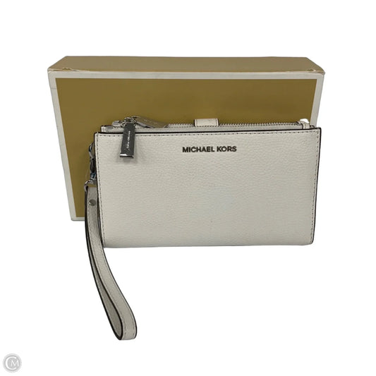 Wristlet Designer By Michael Kors, Size: Medium