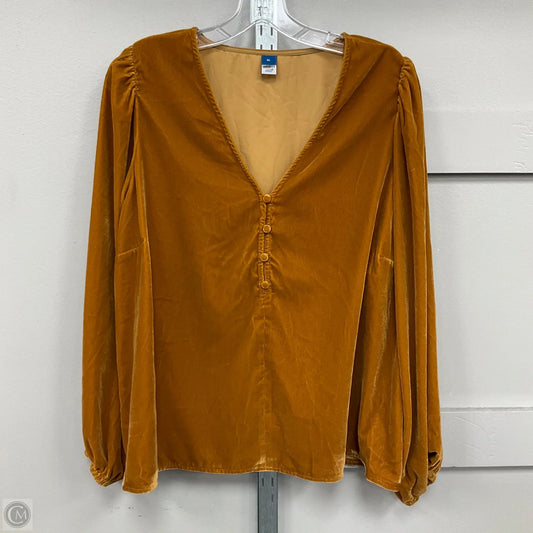 Top LS By Old Navy In Yellow, Size: Xl