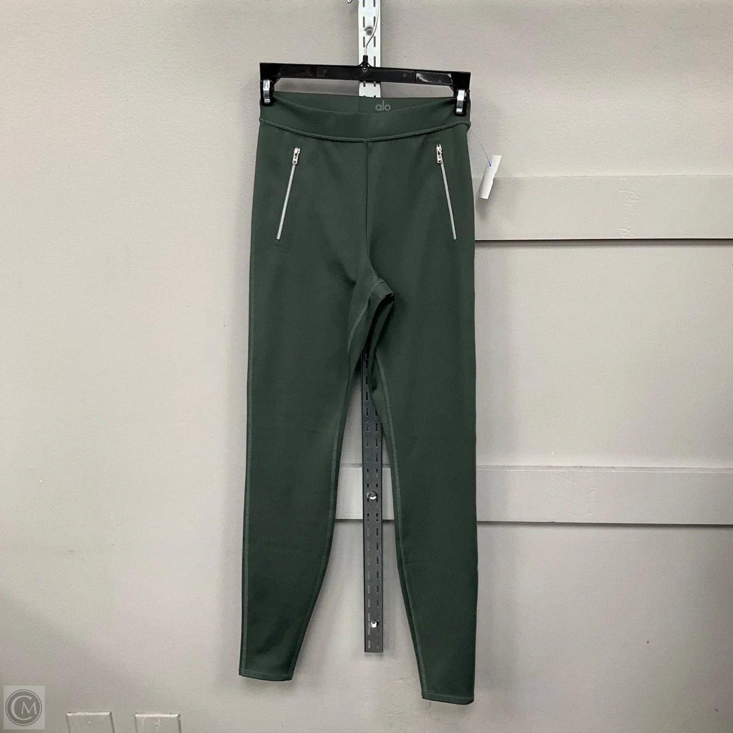 Athletic Leggings By Alo In Green, Size: Xxs