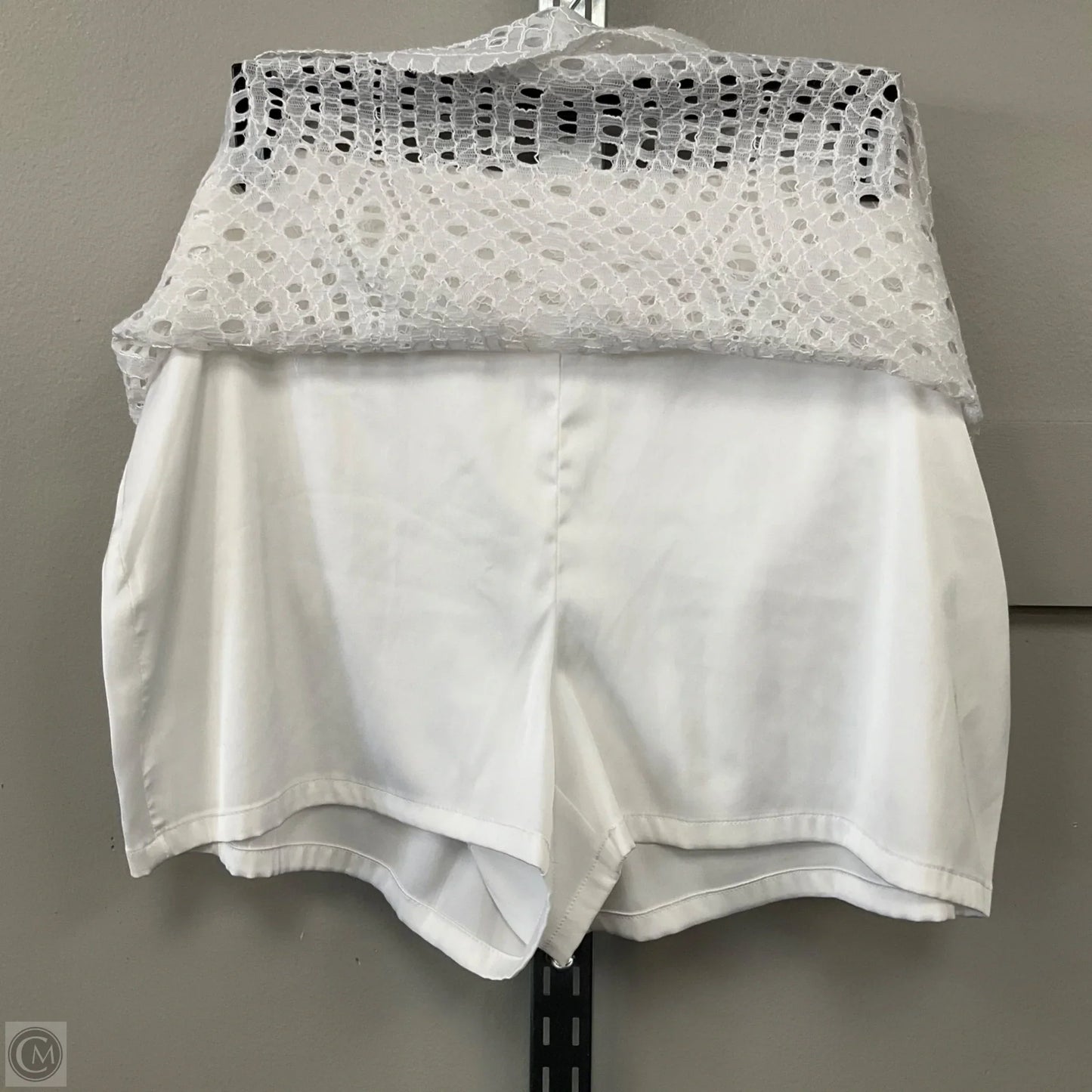 Skort Designer By Lilly Pulitzer In White, Size: 6