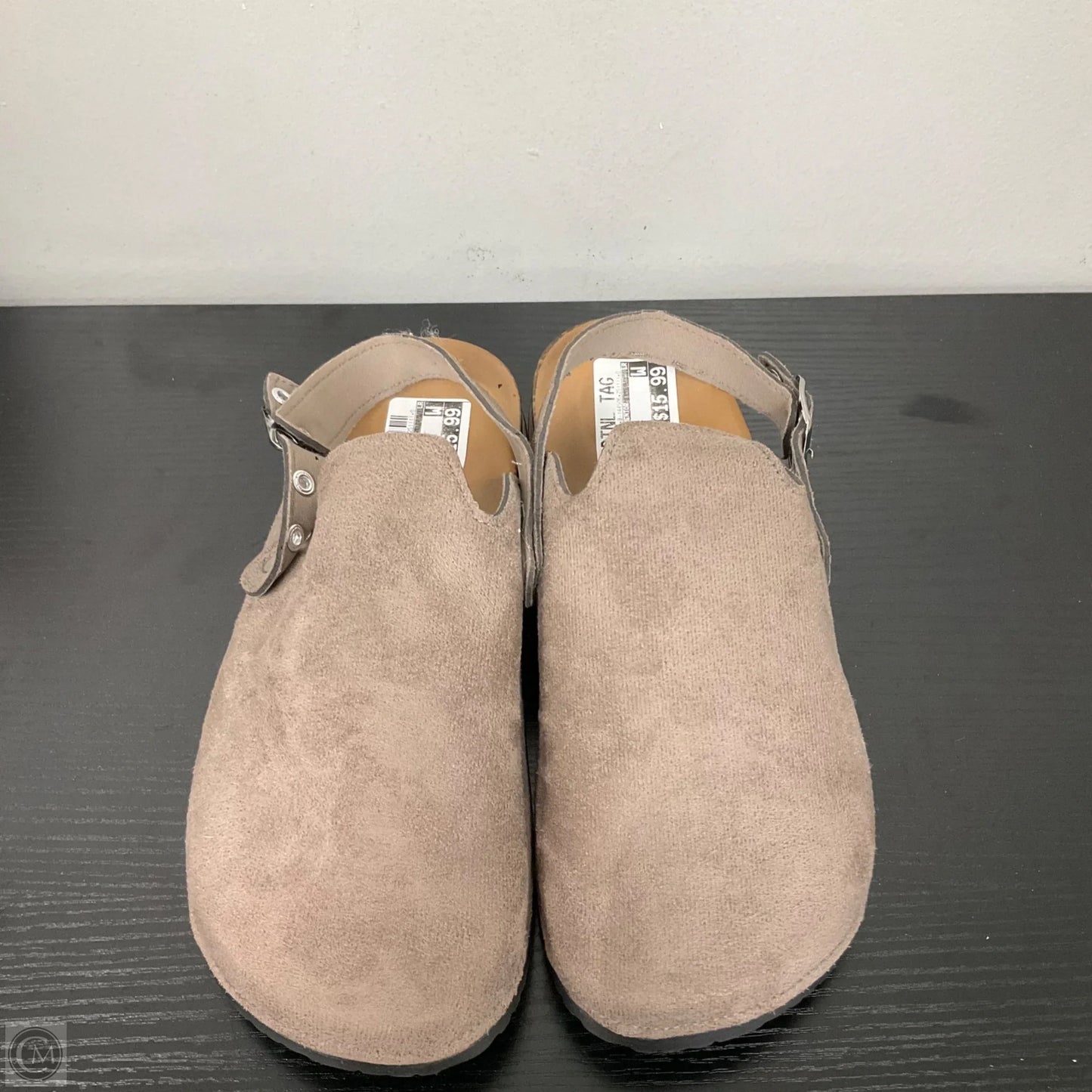 Shoes Flats By Clothes Mentor In Brown, Size: 10