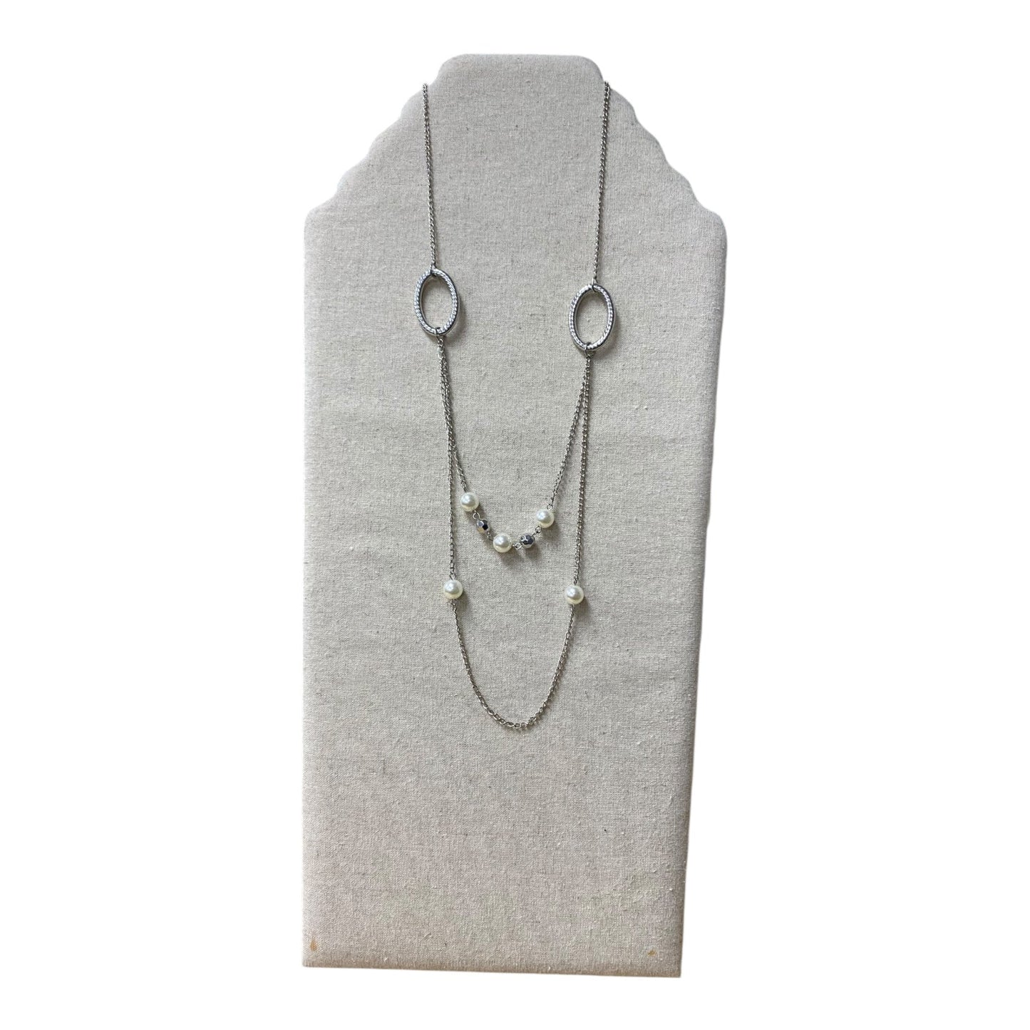 Necklace Layered By Cme In Silver