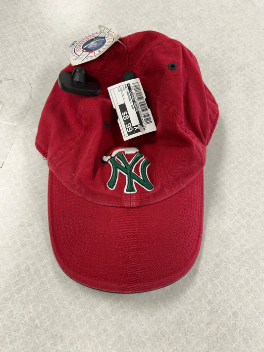 Hat Baseball Cap By Clothes Mentor In Red