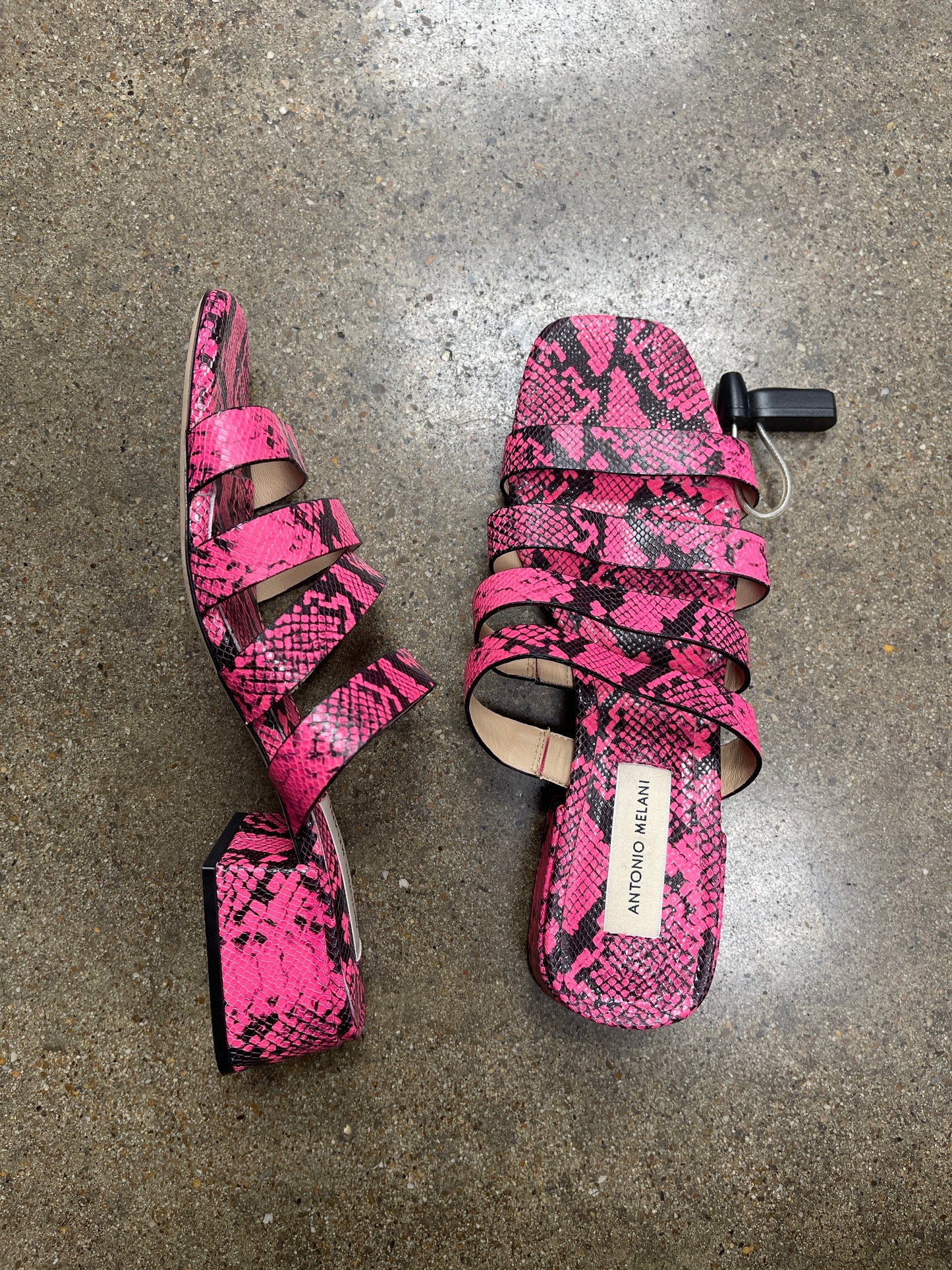 Pink Sandals Heels Block Antonio Melani, Size 8.5