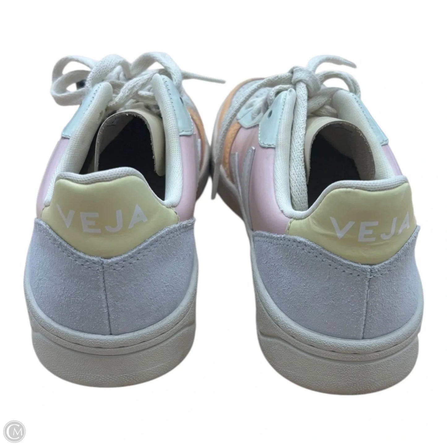 Shoes Sneakers By Veja In Multi-colored, Size: 7