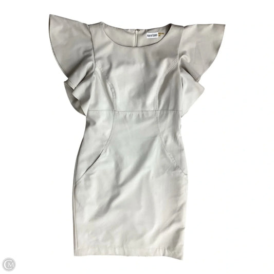 Dress Casual Short By Marvin Richards In Cream, Size: S