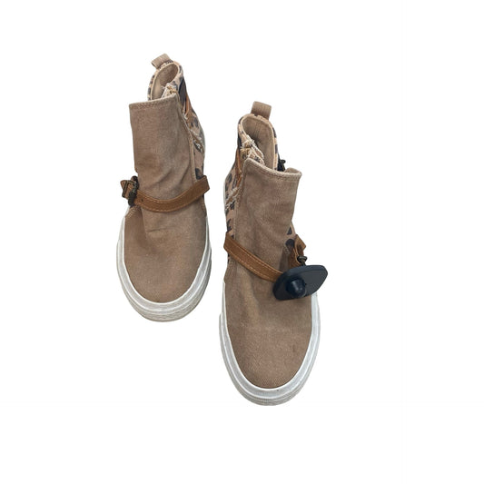 Shoes Flats By Blowfish In Brown, Size:7.5