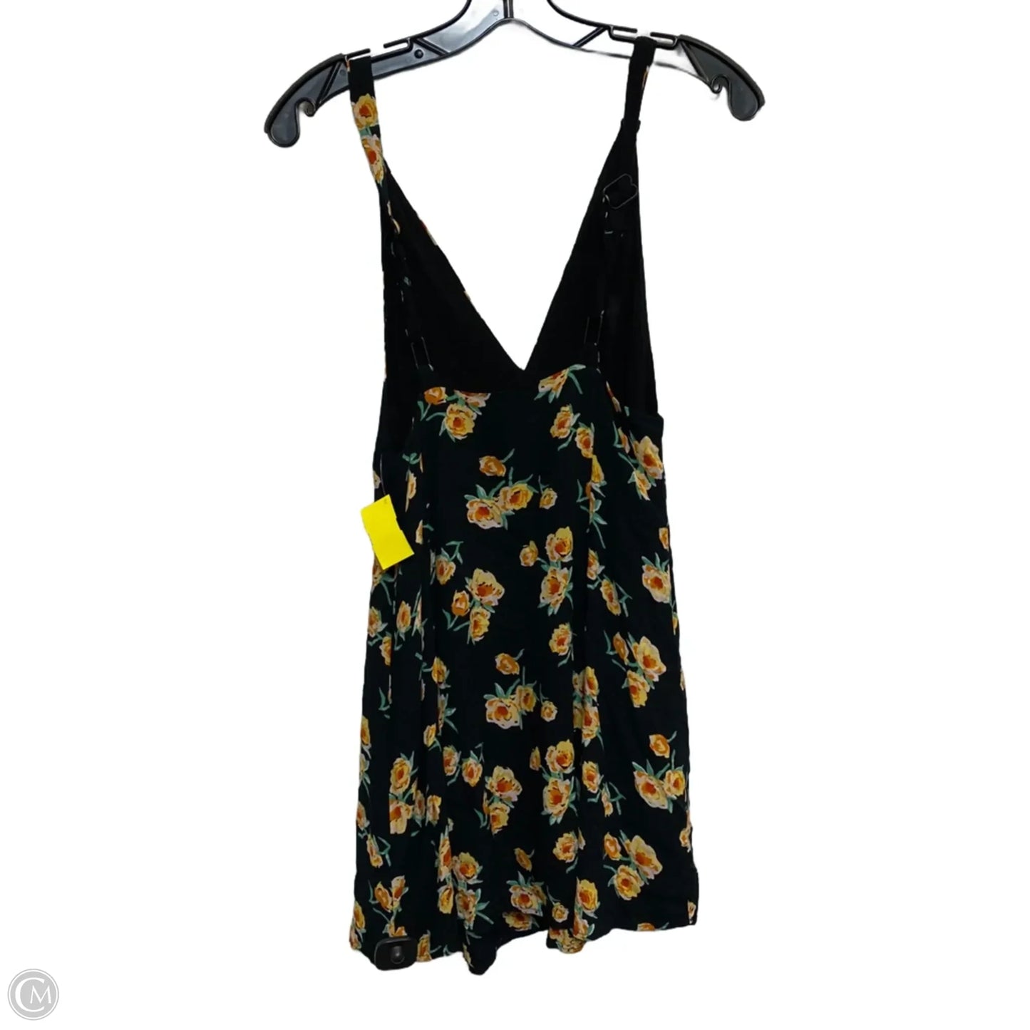 Dress Casual Short By Urban Outfitters In Black, Size: S
