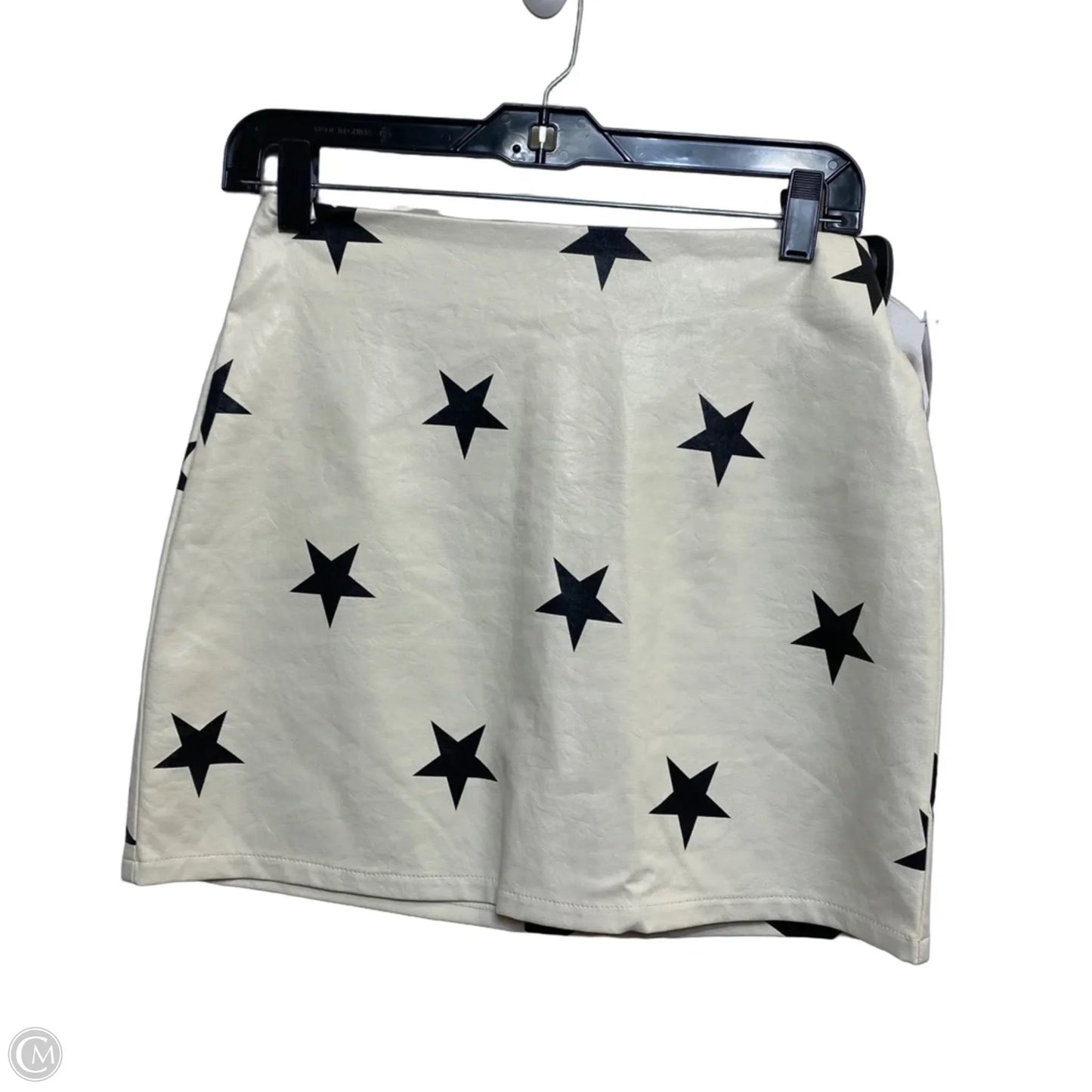 Skirt Mini & Short By Le Lis In Cream, Size: S