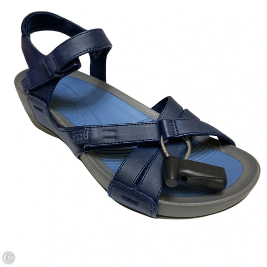 Sandals Flats By Bare Traps In Blue, Size: 8.5