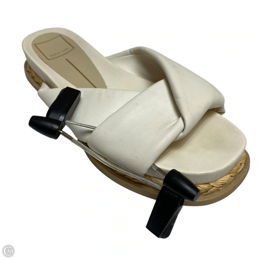 Sandals Flats By Dolce Vita In Cream, Size: 6.5