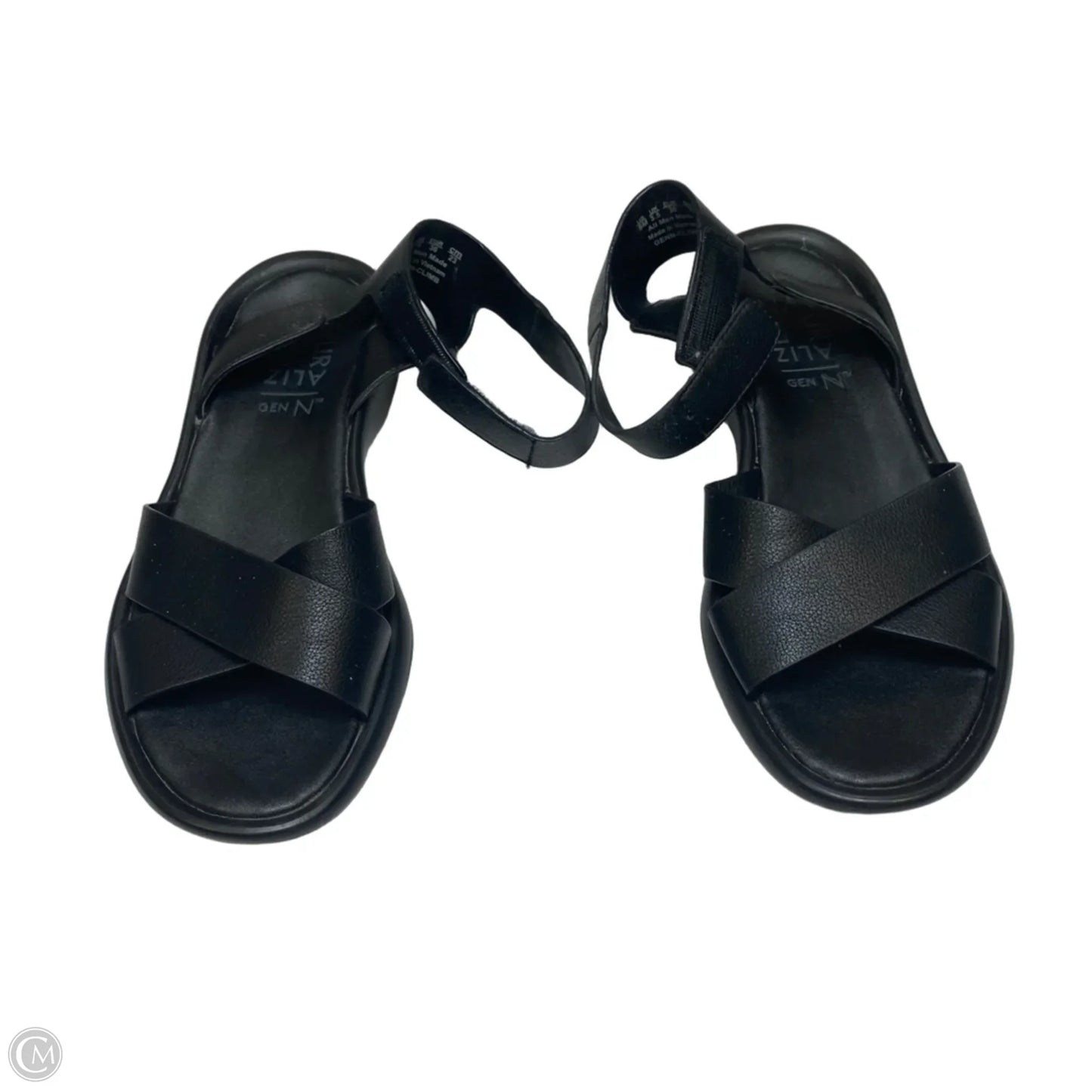 Sandals Flats By Naturalizer In Black, Size: 6